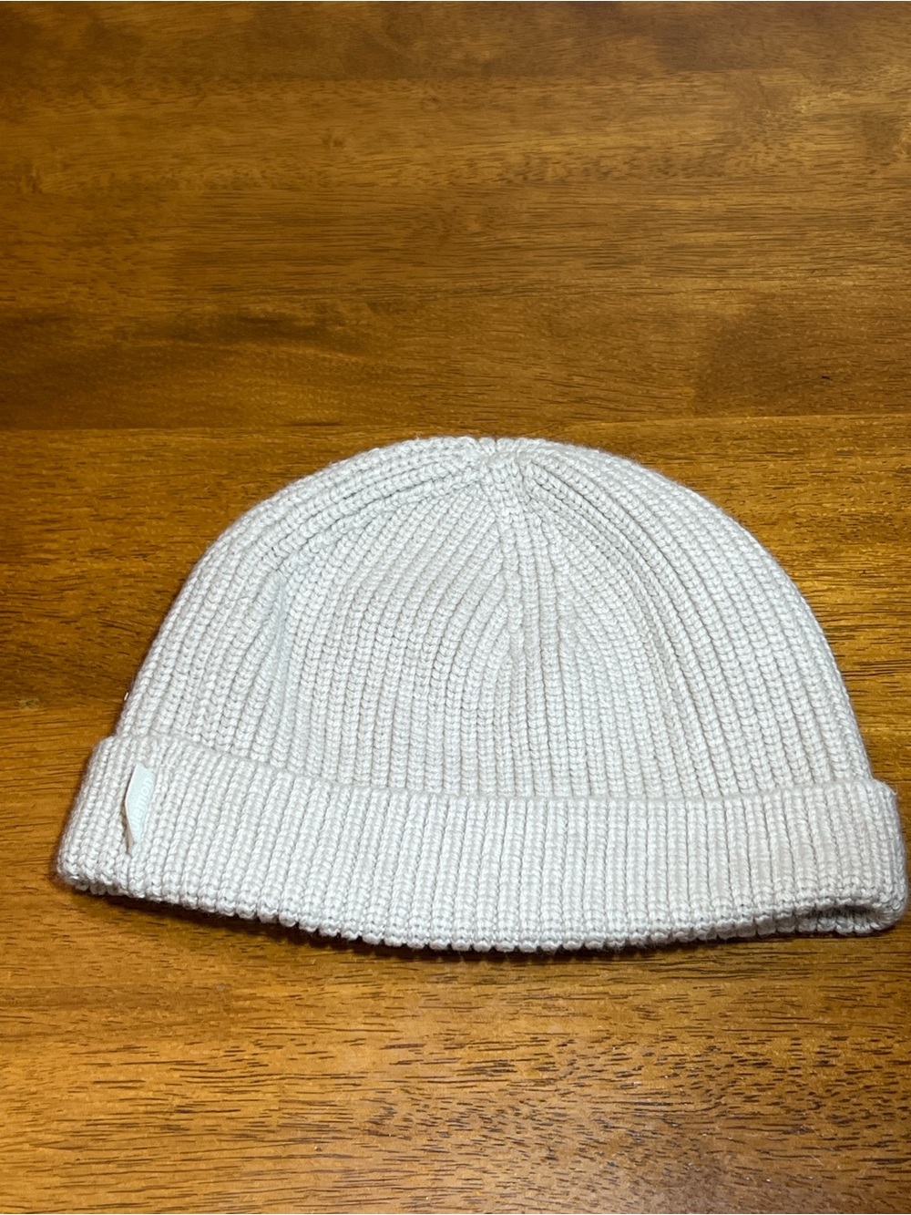 Lululemon Close-Fit Wool Blend Ribbed Knit Beanie
